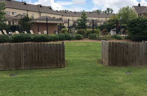 Oxford House | Beautiful Townhome walking distance to Ole Miss (4 football tix/park available)