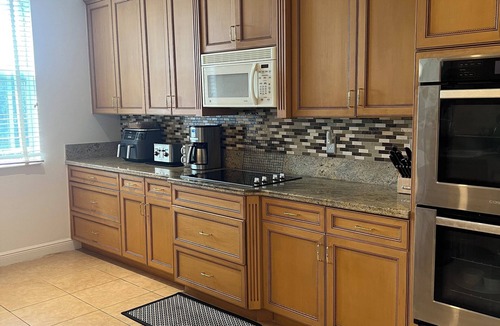 Jog Road House | Beautiful two story Spacious 5-bedroom house with water views and pool & gym