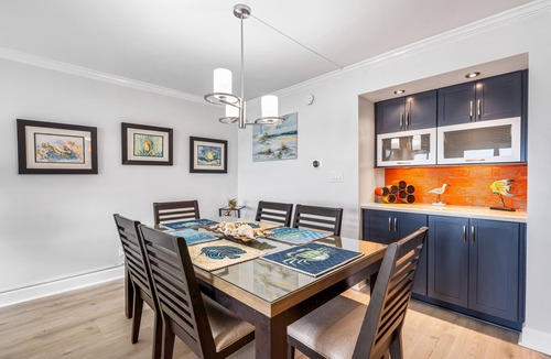 Holiday Isle Condo | Beautifully remodeled Beachfront Condo, spectacular views (320)
