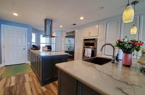 Navarre Beach Condo | Beautifully upgraded 2 bedroom beachfront condo in Pearl #403 on Navarre Beach.