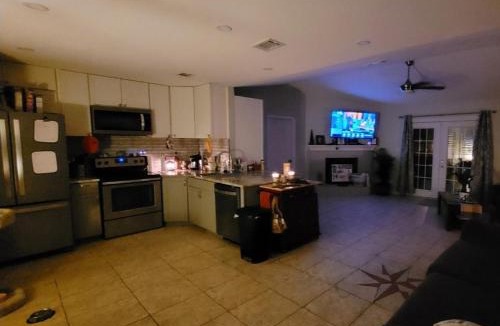 Ono Island House | Bedroom Four minutes from beach
