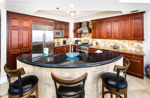 Fort Walton Beach Condo | Bella Riva 202 Luxury 4 BR, 3rd Floor, Beachfront, Pool, Hot Tub, Free Beach Service