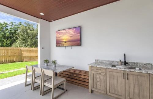 Miramar Beach House | Bellagio Brand New