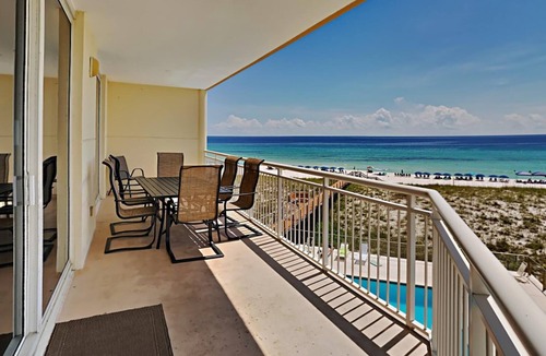 Navarre Beach Condo | Belle Mer #303 | 3BD/3BA | Pool, Hot Tub, Tennis, Gym