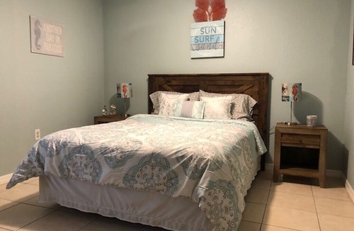 Bayview Apartment | BERMUDA BAY BEACH CLUB, SAINT PETERSBURG, FL