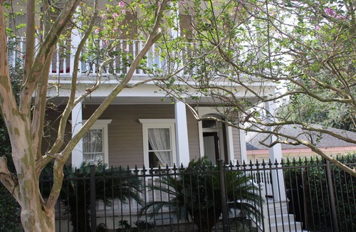 Touro House | Best uptown location for families!