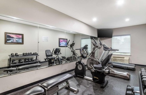 Vinton Hotel | Best Western Casino Inn