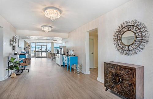 Navarre Hotel | Best Western Navarre Waterfront