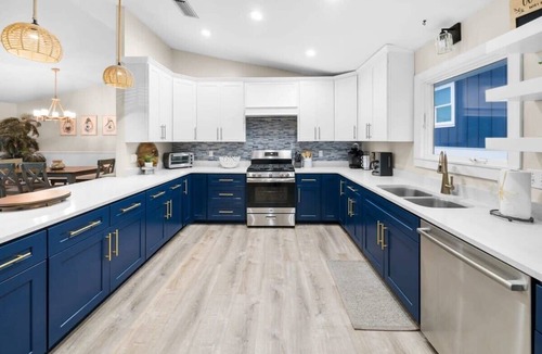 Bid-a-wee Beach House | Bid-A-Wee Beach Home-Private Heatable Pool,Private Beach Access,1 Block to Beach