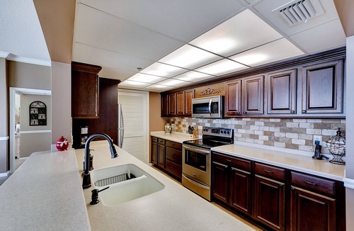Long Beach Condo | Big Discounted Rates – Stay at Long Beach Resort During Renovations