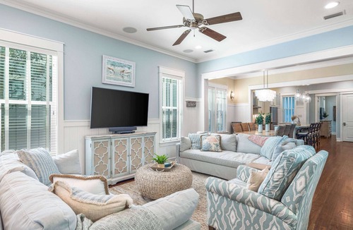 Watercolor House | Big Luxury Beach Vibes w Lounges and GolfCart