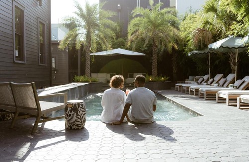 Lower Garden District Hotel | Blackbird Hotel