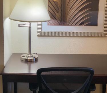 Harold Hotel | Blackwater Inn Milton