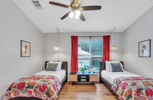 Gainesville House | Blissful Haven - Updated & Fully Equipped Condo