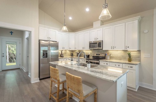 Magnolia Bluffs House | Blissful Seaside Retreat—Coastal Charm, Tons of Amenities + Close to Everything!