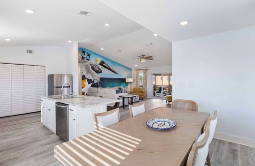 Southwind House | Blue Beak Bungalow Su