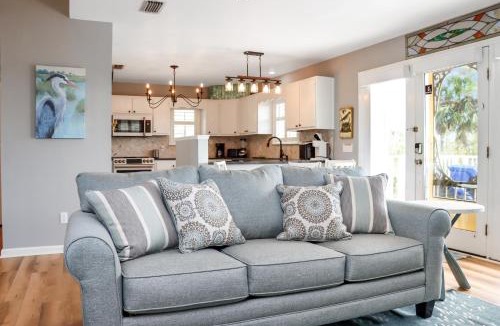 Port St. Joe House | Blue Crab Beach Cottage by Pristine Properties Vacation Rentals