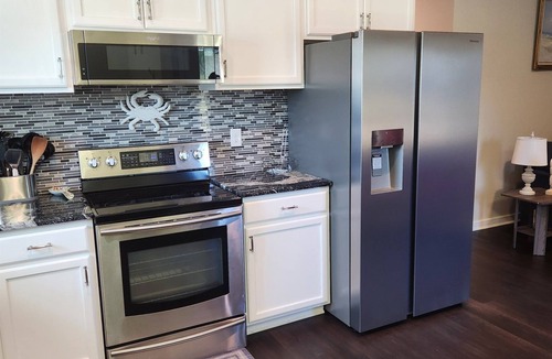 Gulf Breeze Cottage | Blue Heron Cottage – Cozy Family Retreat