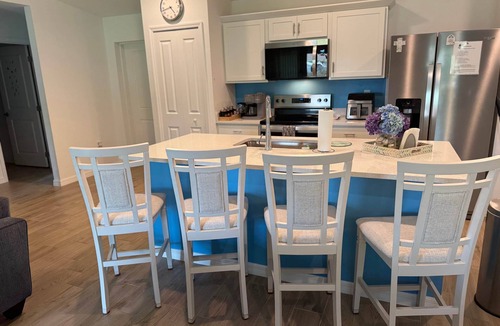 Port Charlotte House | Blue Mantle Charlotte Hideaway