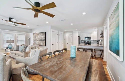 Lakeside at Blue Mountain Beach House | Blue Mountain Beach | Private Pool | 5 Bikes | Pet-Friendly
