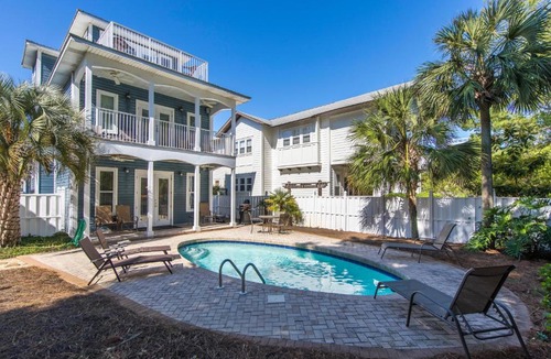 Village of Sugar Beach House | Blue Paradise