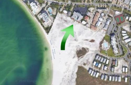 Holiday Isle Apartment | Blue Suede Shoes Apartment