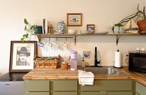 McGregor Cottage | Bluebonnet Cottage Waco Near Baylor + Magnolia