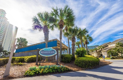 Villa Lago Condo | Boardwalk 188 - Serene lake views with a boardwalk to the Gulf of Mexico!