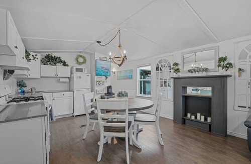 Lake Dallas House | Boat & Fish on Lewisville Lake: Pet-Friendly Haven