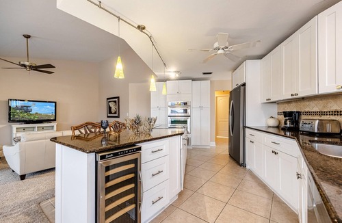 Pelican House | Boater's Delight | Gulf Access, Bikes, Kayaks, Pool Table, Heated Poo/Spa - Villa Blue Sky - Roelens