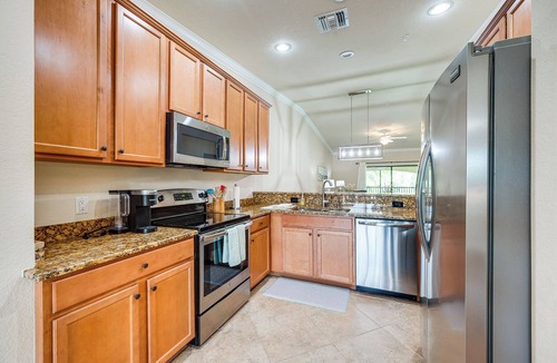 Naples Condo | Bonita Springs Condo Rental w/2 Screened Porches