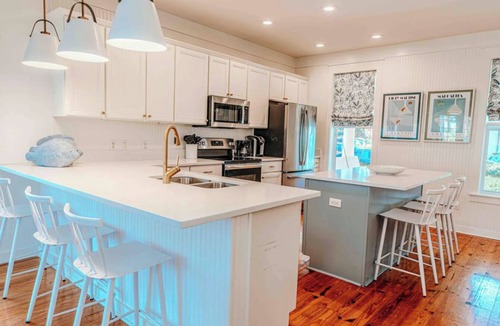 Laurel Grove House | 🦩Book Me Baby! Cottage By The Sea at Sandestin Resort🦩