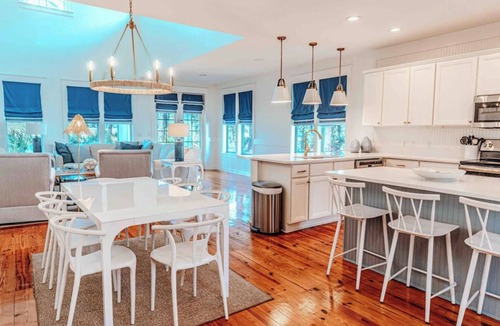 Laurel Grove House | 🦩Book Me Baby! Cottage By The Sea at Sandestin Resort🦩