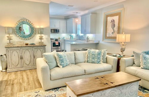 Fort Morgan Cottage | Book Now for a Great GetAway~Spectacular Cottage ~ Nearby Beach Access
