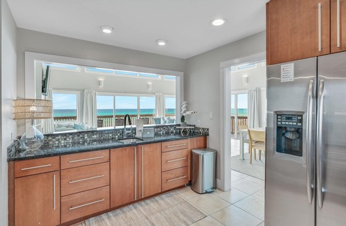 Gulf Pines House | Book Now for Fall Getaways! Gulf View! Steps from the Sand! 3 Adult Bikes!