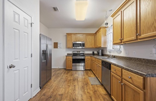 Fort Morgan Cottage | Book Now to Create Lasting Memories! ~ Beach Nearby ~ 2 Pools in the complex!