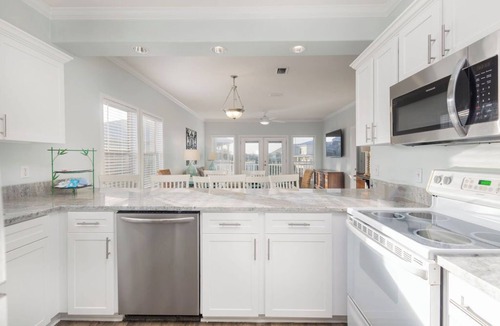 Gulf Shores House | Book Your Beach GetAway Today~3 Bedrooms~Lagoon Views~Public Beach Access!