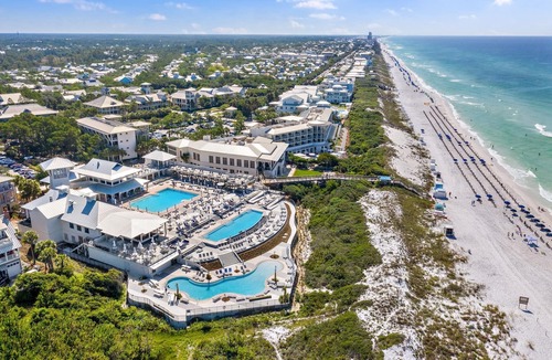 Beach District Condo | Book Your Fall Getaway Now! Beach District - Balcony Gulf Views! 3 Adult Bikes!