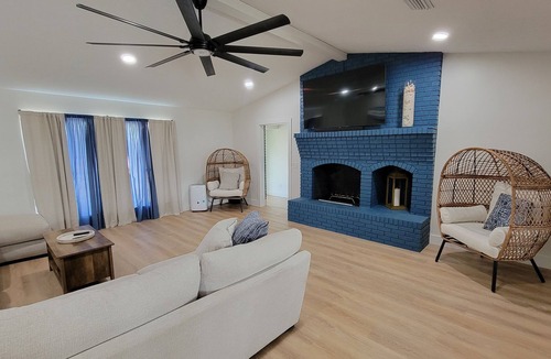 Thomas Drive House | Book your summer vacation with us!