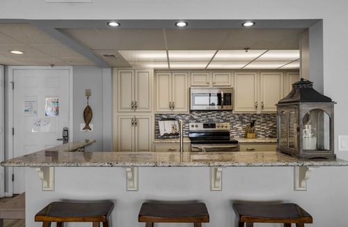 Long Beach Condo | Booking Long Beach August 18, 2025-April 2026 READ DESCRIPTION PRIOR TO BOOKING