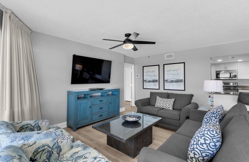 Long Beach Condo | Booking Long Beach August 18, 2025 - April 2026 SEE DESCRIPTION PRIOR TO BOOKING