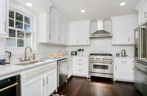 Natchez House | Borum House | 3/2.5, Full Kitchen, Heart of Downtown Natchez