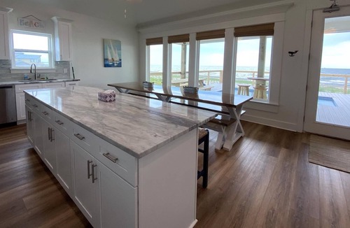 Grand Isle House | Boudreaux and Thibodeaux's Beach Houses