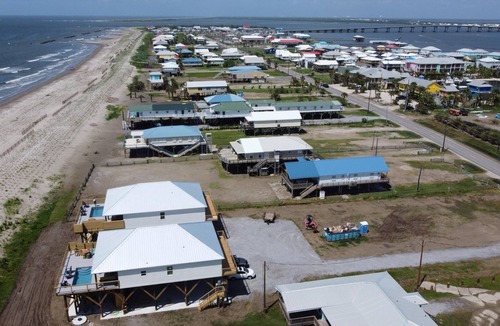 Grand Isle House | Boudreaux and Thibodeaux's Beach Houses