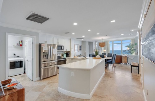 Crescent Beach Condo | BR Beautiful Condo with fabulous views, spring/summer open book now!