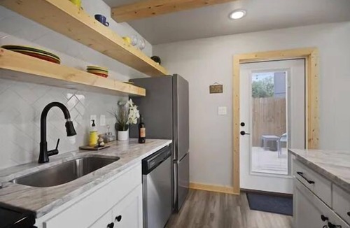 Tyler Cabin | Brand New Cabin! Comfort and Joy