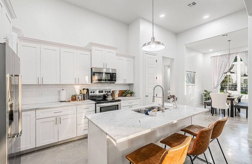 Lafayette House | Brand New Centrally Located In Lafayette