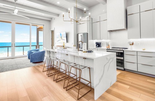 East End House | BRAND NEW, Elevated Pool, Beach Front, Hot Tub, and Elevator - Dune Alright
