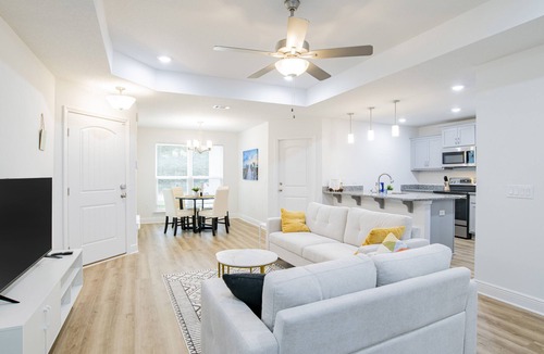 Ensley House | Brand New Glamorous 3BR House