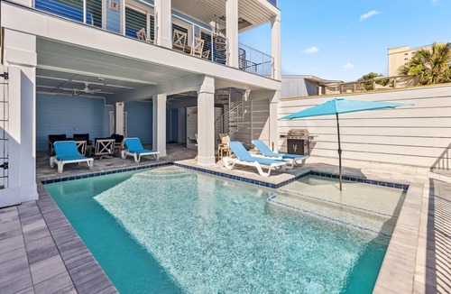 Thomas Drive House | Brand New Gulf Front Home. 7BR, Custom Margaritaville Cabana, Pool. Discounts!